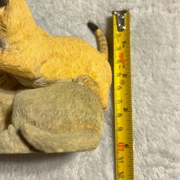 Puppy and Kitten are playing together figurine . Love and Friendship. Polyresin - Picture 10 of 10